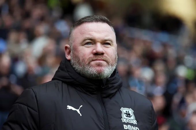 Wayne Rooney đã bị sa thải vào đầu năm mới.